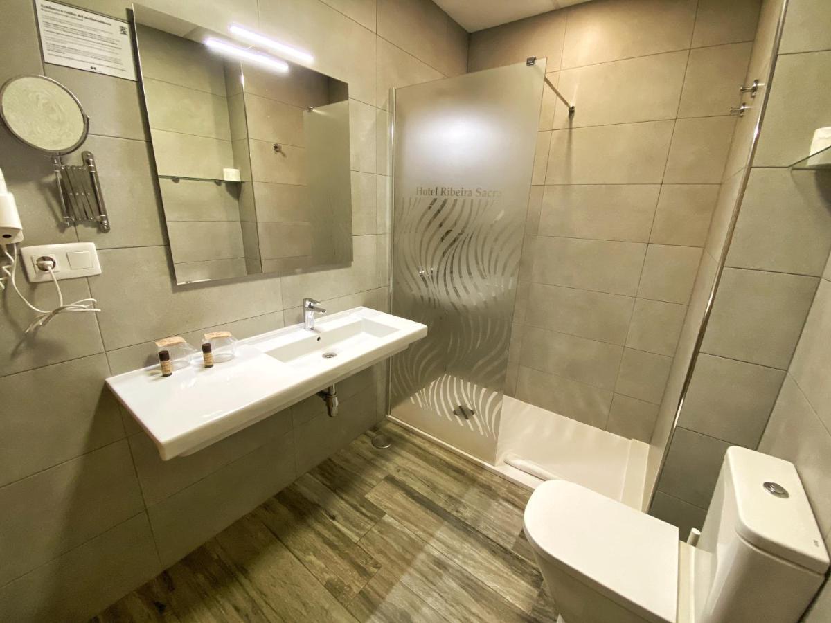 Hotel Ribeira Sacra Monforte De Lemos Buitenkant foto