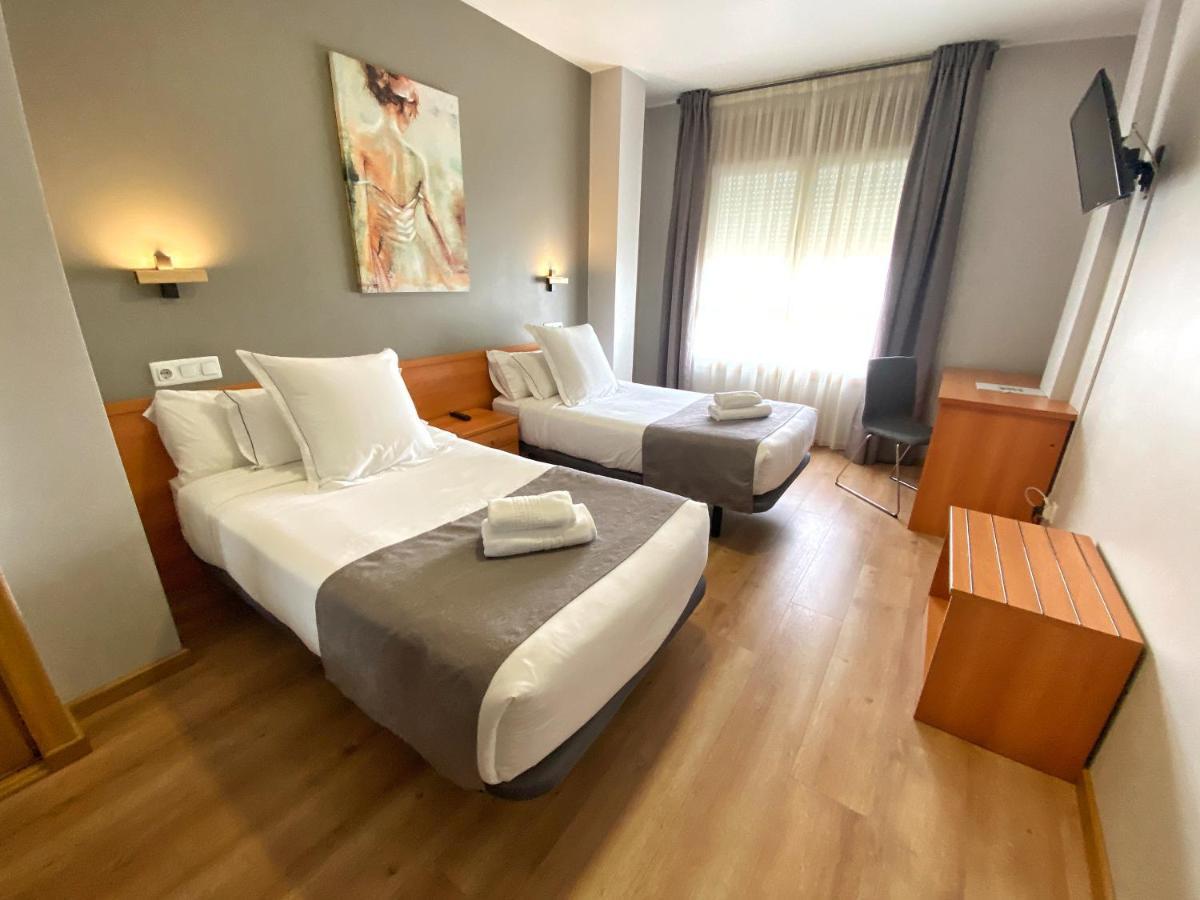 Hotel Ribeira Sacra Monforte De Lemos Buitenkant foto