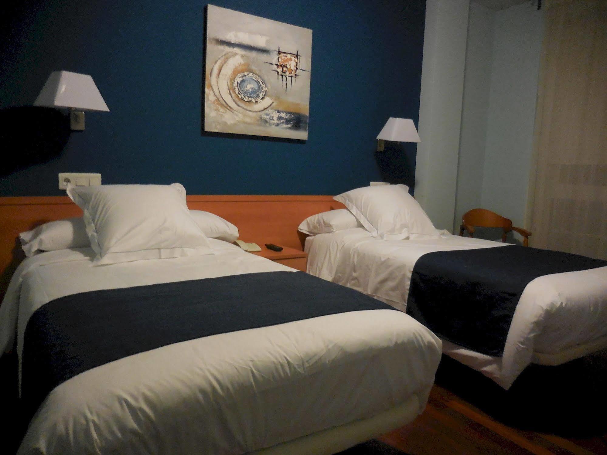 Hotel Ribeira Sacra Monforte De Lemos Buitenkant foto