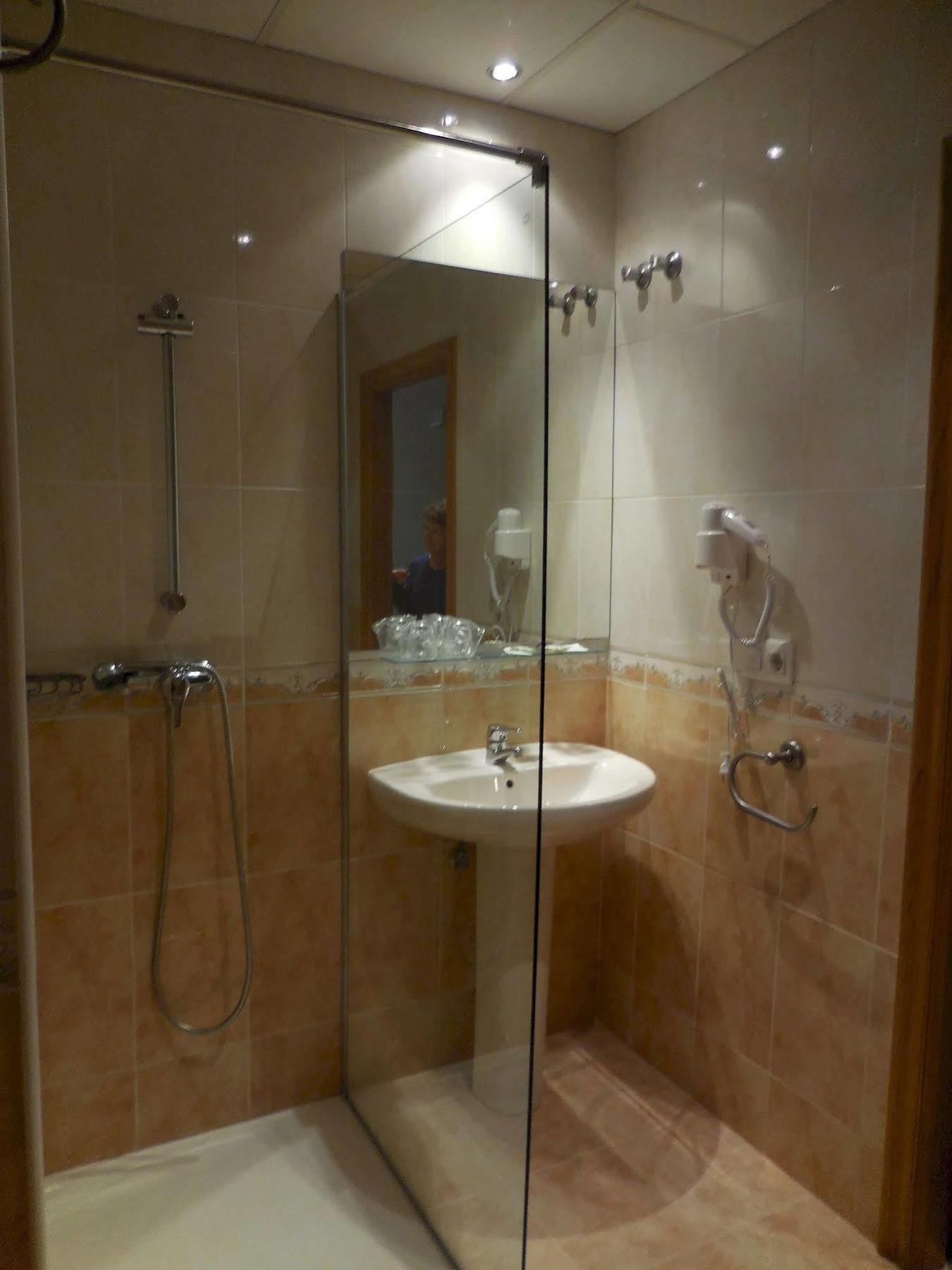 Hotel Ribeira Sacra Monforte De Lemos Buitenkant foto